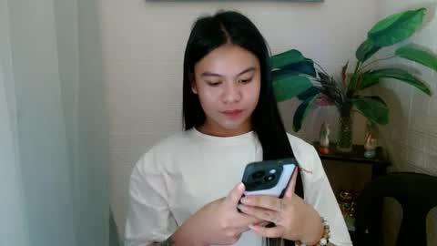 Wenwen online show from March 8, 3:39 am