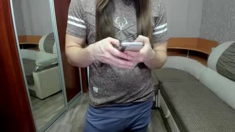 Alan online show from March 7, 4:18 pm