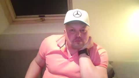 mars0481 online show from February 3, 11:41 pm