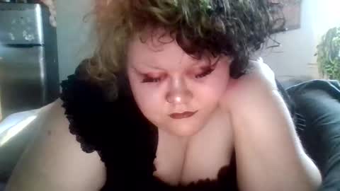 marshallmarx517 online show from June 8, 9:59 pm