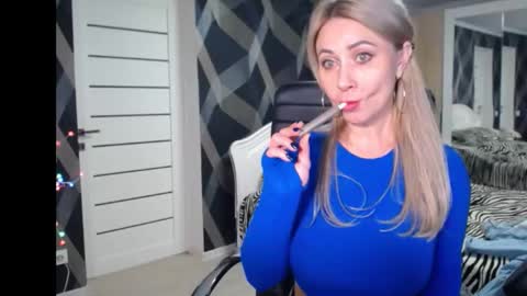 ice online show from January 17, 7:05 pm