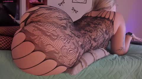 Mar online show from February 3, 1:19 am