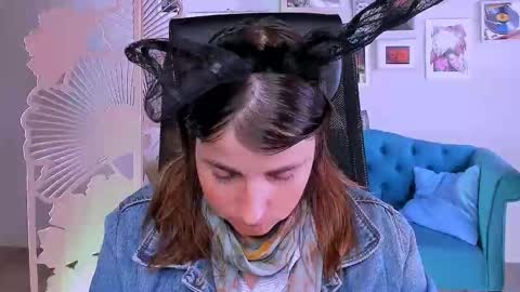 martaedams online show from September 10, 6:03 am