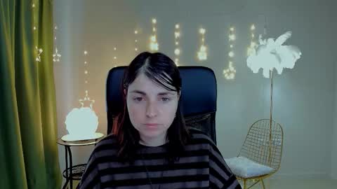 martaedams online show from February 3, 6:40 am