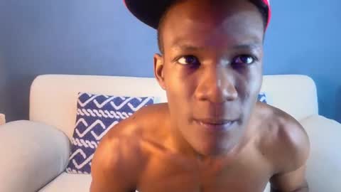 Snapshot of martin_killer chatting on February 6, 1:49 am Martin online show from February 6, 1:49 am