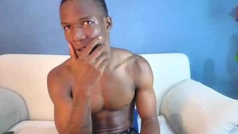 Snapshot of martin_killer chatting on February 6, 4:53 am Martin online show from February 6, 4:53 am