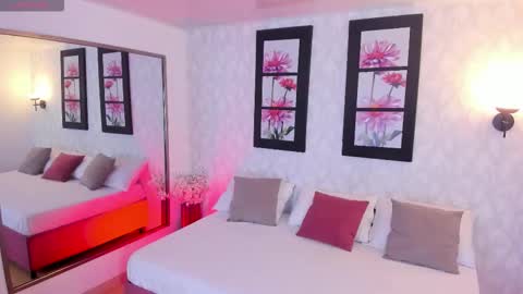 mari online show from November 25, 12:15 pm