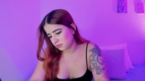 C A R O L I N A  online show from June 25, 6:02 pm