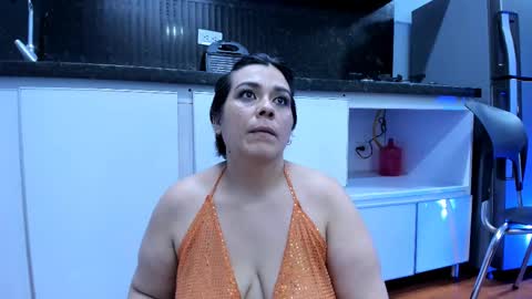 Snapshot of martina_foxy_ chatting on February 27, 6:31 pm MARTINA online show from February 27, 6:31 pm