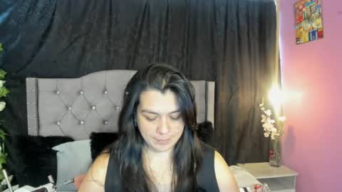 Snapshot of martina_foxy_ chatting on March 2, 12:32 pm MARTINA online show from March 2, 12:32 pm