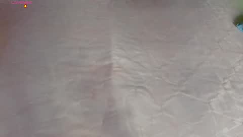 Laura online show from November 11, 8:11 pm