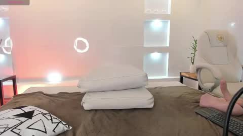 Snapshot of martina_mayers chatting on March 10, 11:16 pm Martina online show from March 10, 11:16 pm