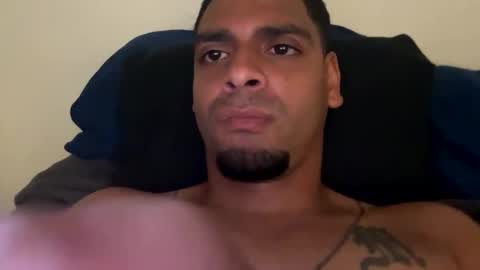 martinfly89 online show from May 13, 1:32 pm