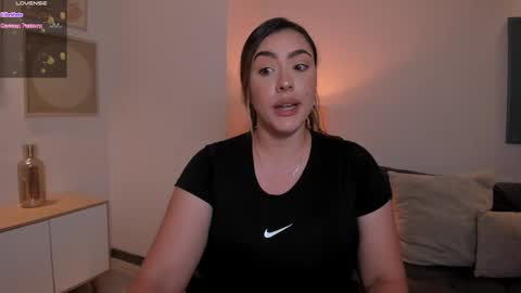 Martinna Bonnet online show from February 19, 11:46 pm