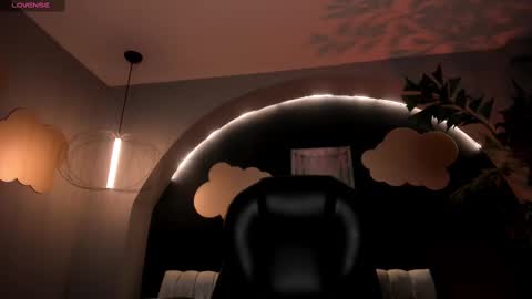 Martinna Bonnet online show from March 10, 10:18 am