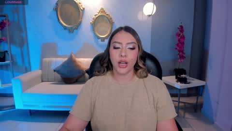 Martinna Bonnet online show from January 23, 1:13 pm