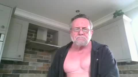 martinrgbxxxx online show from February 15, 2:11 pm