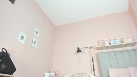 mary_cute9 online show from September 25, 1:29 pm