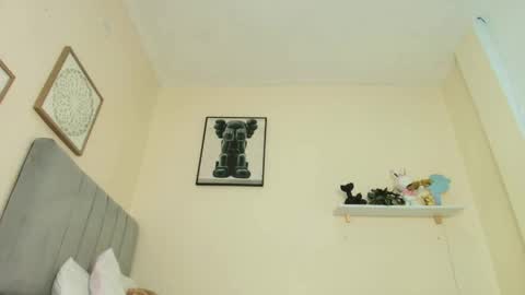 mary_cute9 online show from April 15, 12:52 pm