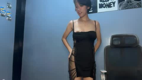 im mary 18yrs old online show from July 19, 4:26 am