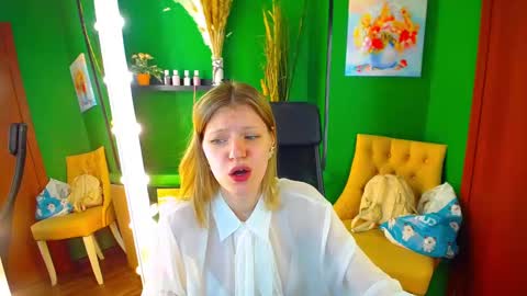 Mary online show from March 7, 10:35 am