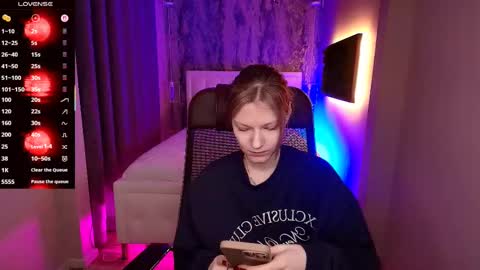 Mary online show from February 28, 8:09 am