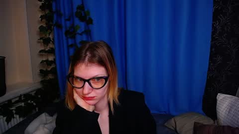 Mary online show from January 4, 10:05 am