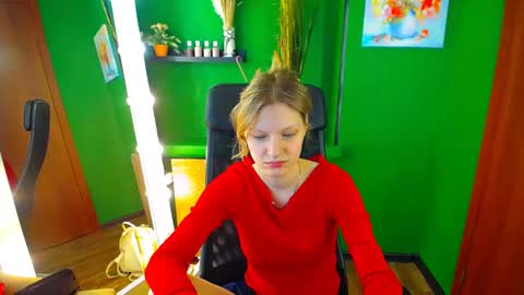 Mary online show from February 14, 9:24 am