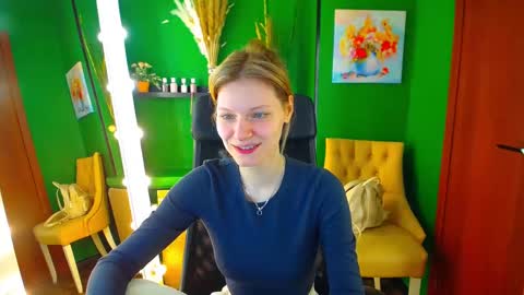 Mary online show from March 1, 10:02 am