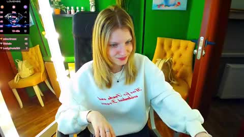 Mary online show from March 5, 1:28 pm
