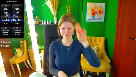 Mary online show from March 1, 1:07 pm