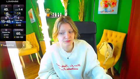 Mary online show from March 12, 1:51 pm