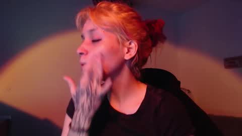                      100   online show from November 27, 7:49 am