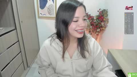 Girl of your dreams  online show from October 5, 2:20 am