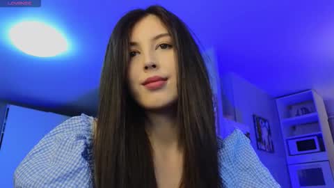 MaryMoore online show from October 17, 1:04 pm