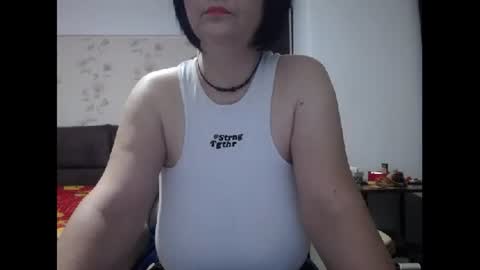 Mary online show from November 25, 3:49 am