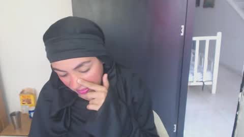 maryam_arabicmilk online show from December 21, 7:49 pm