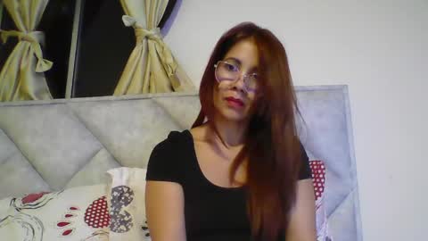 Engracia online show from April 29, 11:53 pm