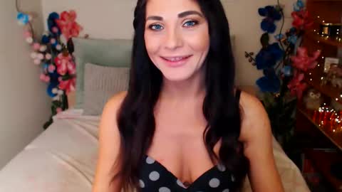 Mary online show from September 14, 3:53 am