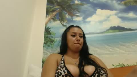 maryem online show from September 22, 2:10 pm