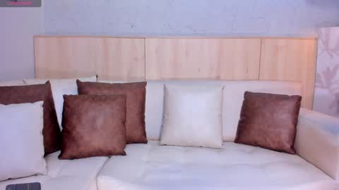   online show from February 4, 12:11 pm