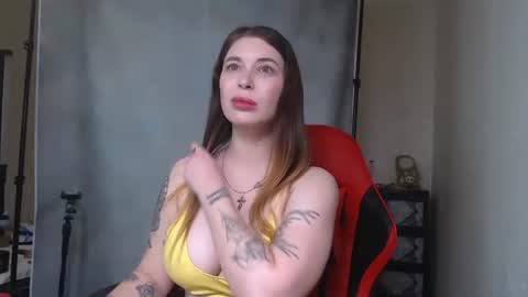 MaryHotLoves online show from November 7, 4:42 pm