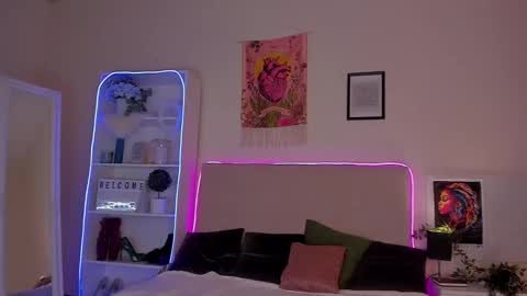 MaryJanessss online show from January 28, 1:59 pm