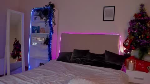 MaryJanessss online show from January 3, 4:59 pm