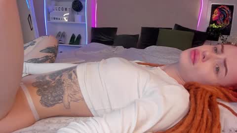 MaryJanessss online show from February 2, 10:46 am