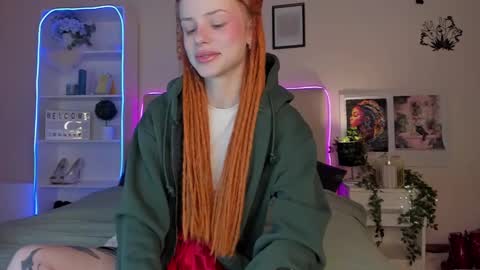 MaryJanessss online show from February 28, 9:25 am