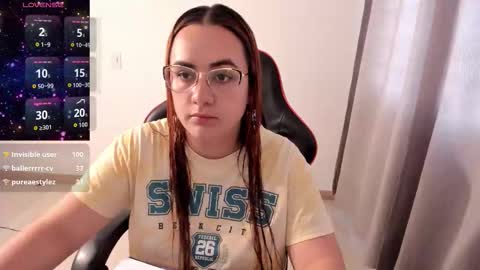 Dulce Maria online show from November 21, 9:24 pm