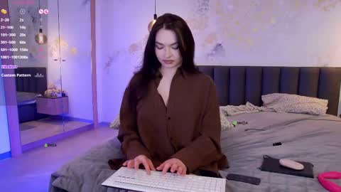 Marina online show from February 20, 8:58 pm