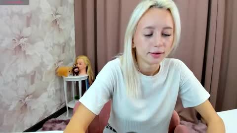 Luucy UTC1 Mon Tue Wed Thu Fri 0500-1130 online show from October 15, 2:59 am