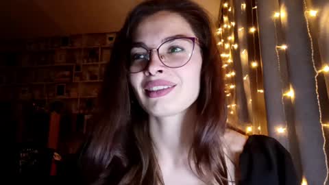 Kelly online show from March 26, 8:41 am